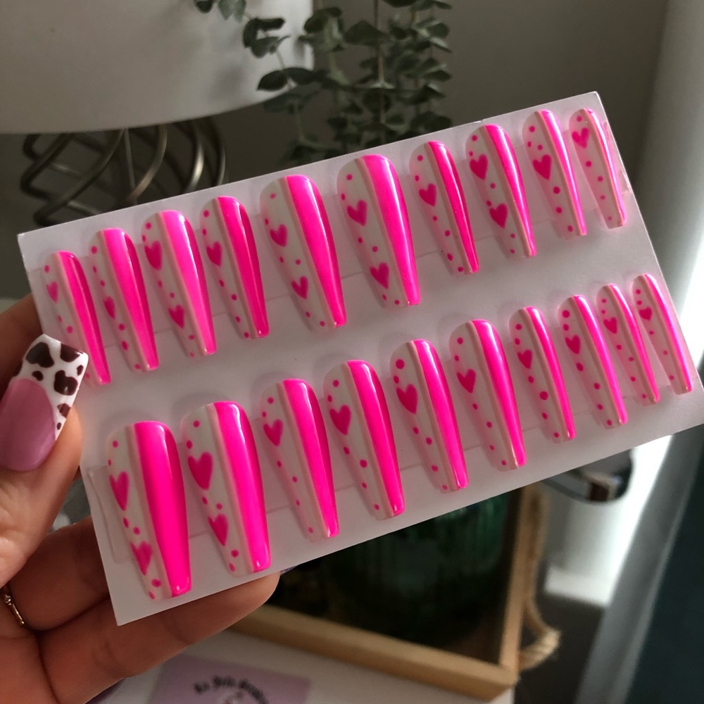 NEW Hot Pink heart nails